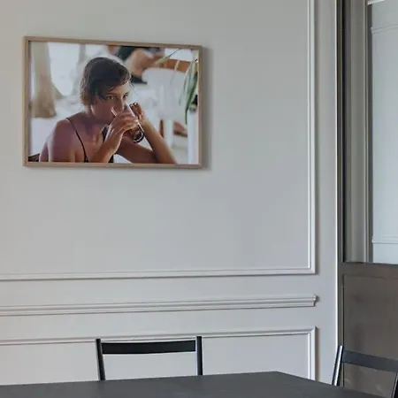 A Mini-suite For 2, In A Setting