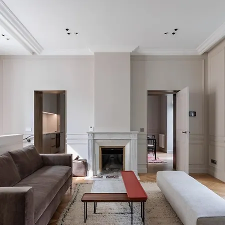 Διαμέρισμα A Mini-suite For 2, In A Setting *