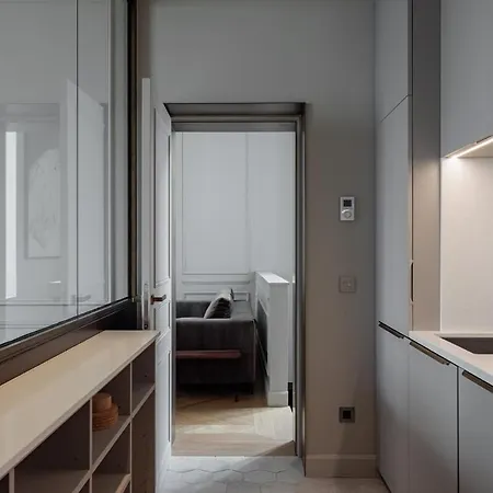 A Mini-suite For 2, In A Setting Apartment