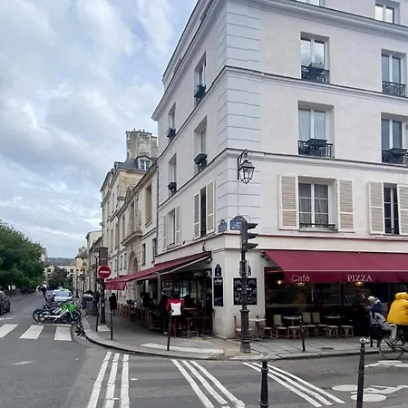 Apartamento A Mini-suite For 2, In A Setting París