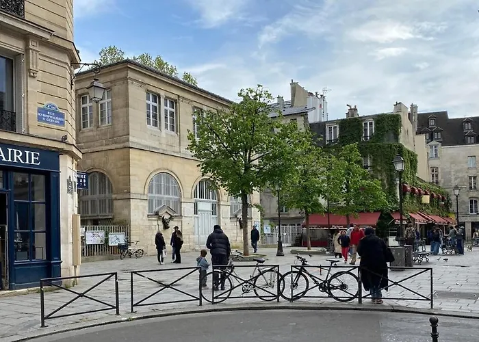 A Mini-suite For 2, In A Setting Apartmán *